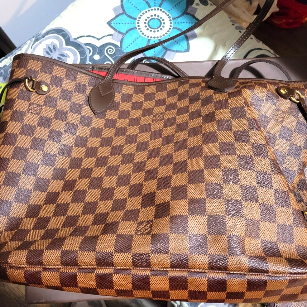 Louis Vuitton Damier
